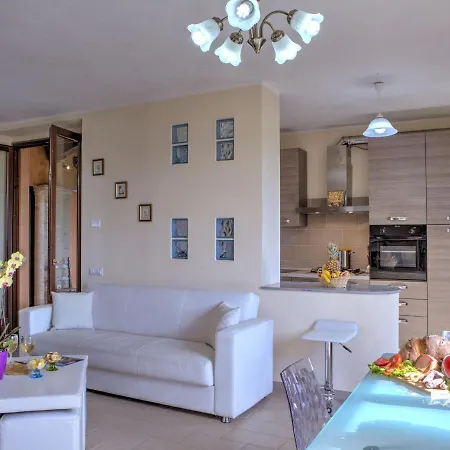 Charismatic Holiday In Montone With Private Pool